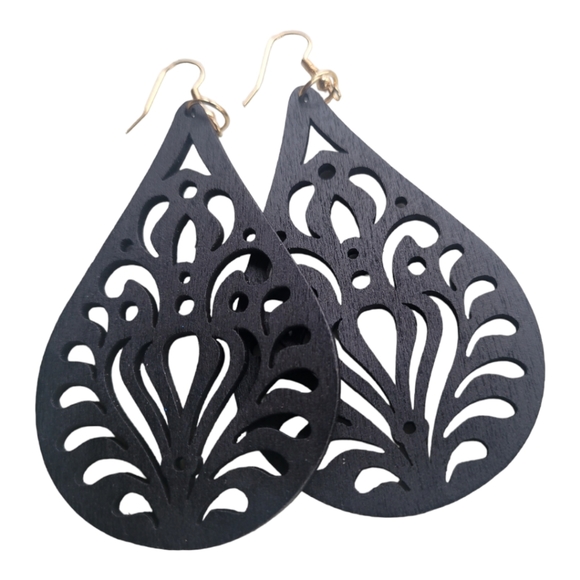 Vintage Water Drop Flower Design Black Wood Earrings. - Picture 1 of 4